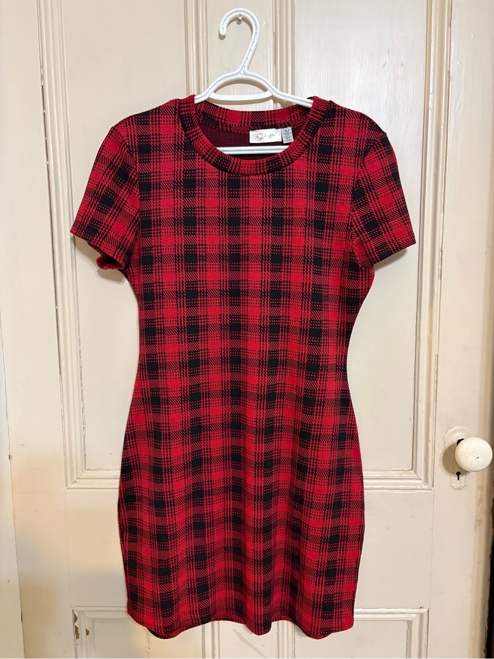 Fitted Red & Black Plaid Short Sleeve Dress